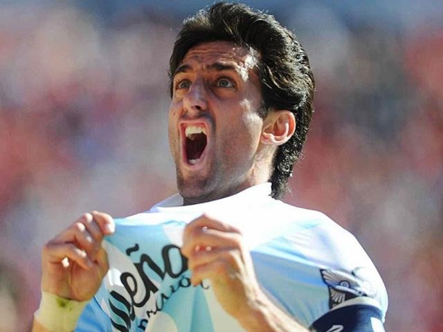 Can Diego Milito complete a fairy tale homecoming by adding the Libertadores to his league title?